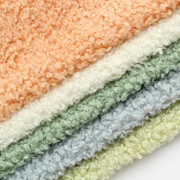 Kaj je volnena tkanina? Praktični vodnik za visokokakovostno poliestrsko volneno blago za globalne kupce